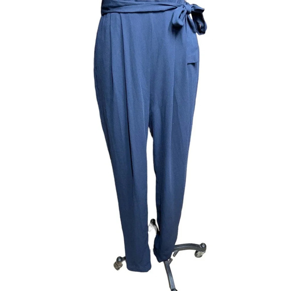 Finders Keepers Here We Go Jumpsuit Navy Blue‎ Size Medium - Picture 4 of 13